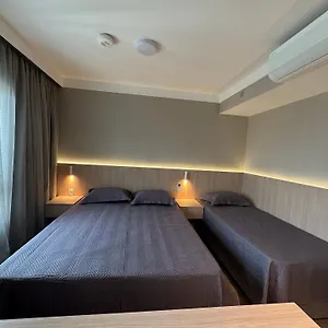 Flat Bem Localizado Na Regiao De Pinheiros! Apartamento
